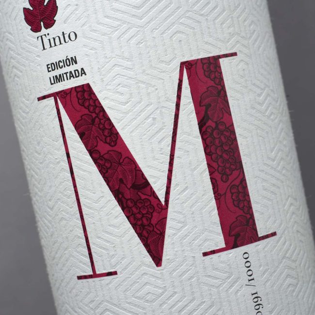 Diseño gráfico Diseño de marca Etiquetas de vino Etiquetas originales