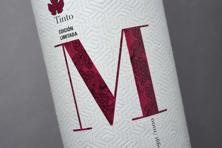 Diseño gráfico Diseño de marca Etiquetas de vino Etiquetas originales